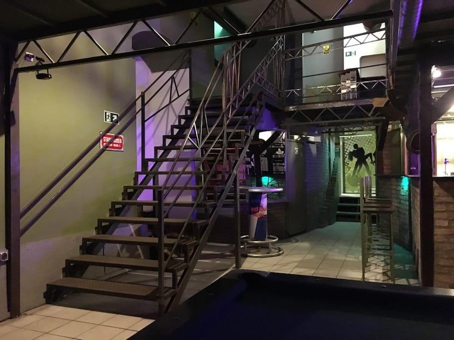 The Bachelor Bar - Bunker | Private Club Villa Budapest Luaran gambar
