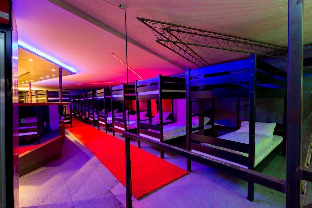 The Bachelor Bar - Bunker | Private Club Villa Budapest Luaran gambar