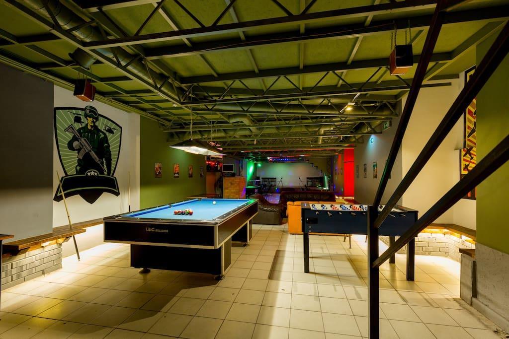 The Bachelor Bar - Bunker | Private Club Villa Budapest Luaran gambar